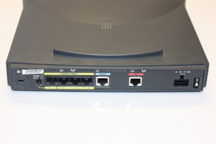 Zdjęcie produktu: Cisco CISCO804-IDSL 804 IDSL Router