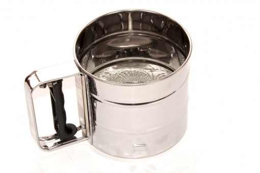 Przesiewak, przesiewacz, sitko do mąki, cukru a'la Casa