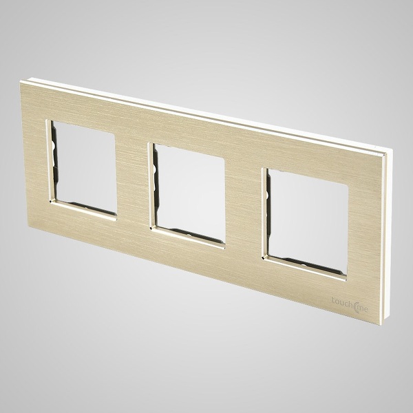 Zdjęcie produktu: Touchme TM617G Ramka 3-krotna 86x228mm aluminium, złota Zdjęcie produktu: Touchme TM617G Ramka 3-krotna 86x228mm aluminium, złota
