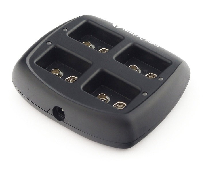 Zdjęcie produktu: Ładowarka akumulatorków Ni-MH 4 niezależne kanały ładowania everActive NC-109 Zdjęcie produktu: Ładowarka akumulatorków Ni-MH 4 niezależne kanały ładowania everActive NC-109