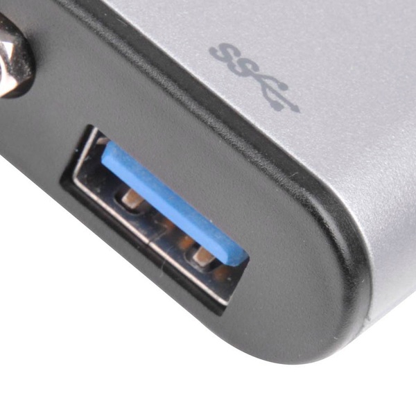 Zdjęcie produktu: Silverstone EP06C (SST-EP06C) Adapter USB 3.1 Type-C do USB Type-A , Type-C x 1 (port ładowania) oraz złącze VGA