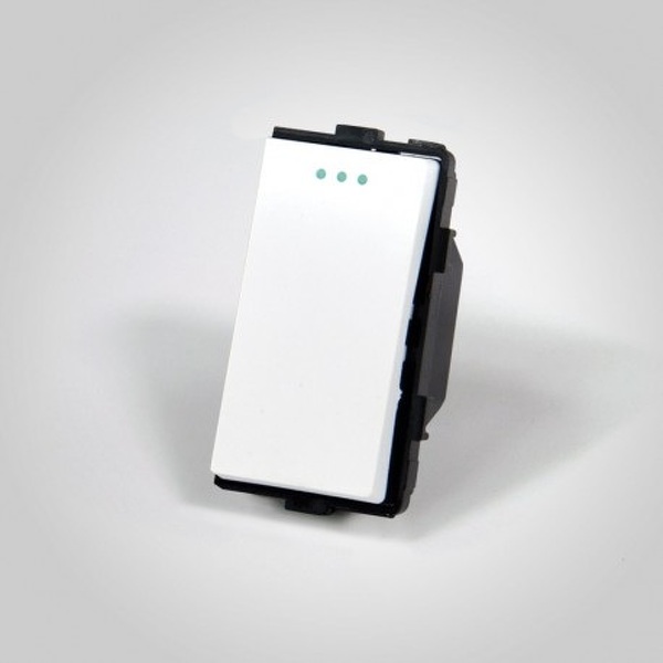 Zdjęcie produktu: Touchme ME614W 1/2 modułu - mechanizm pojedynczy, biały Zdjęcie produktu: Touchme ME614W 1/2 modułu - mechanizm pojedynczy, biały