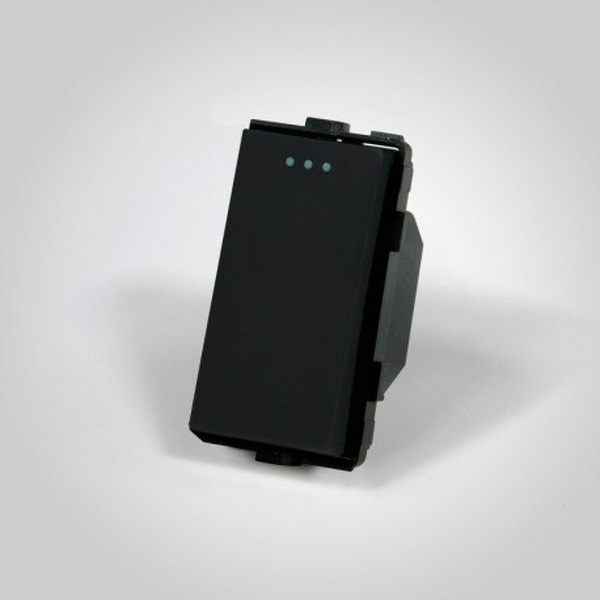 Zdjęcie produktu: Touchme ME614B 1/2 modułu - mechanizm pojedynczy, czarny