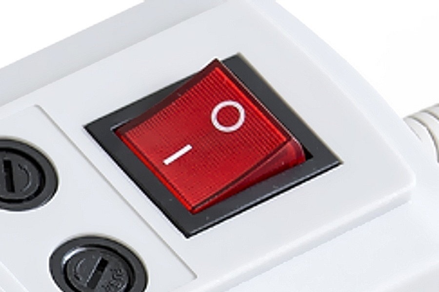 Zdjęcie produktu: Listwa zasilająca Armac Classic 5B szara 5m, 5 gniazd (C5B/50/SZ)