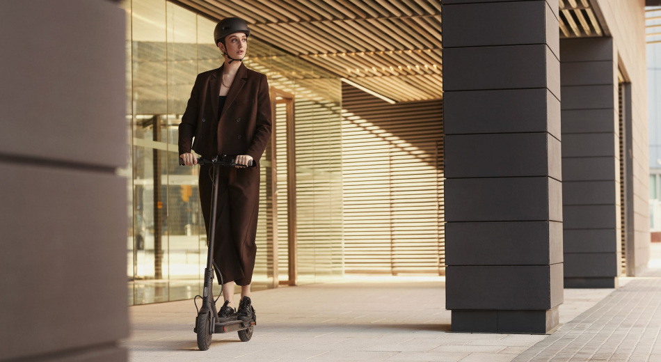 Mi Electric Scooter 1s 2