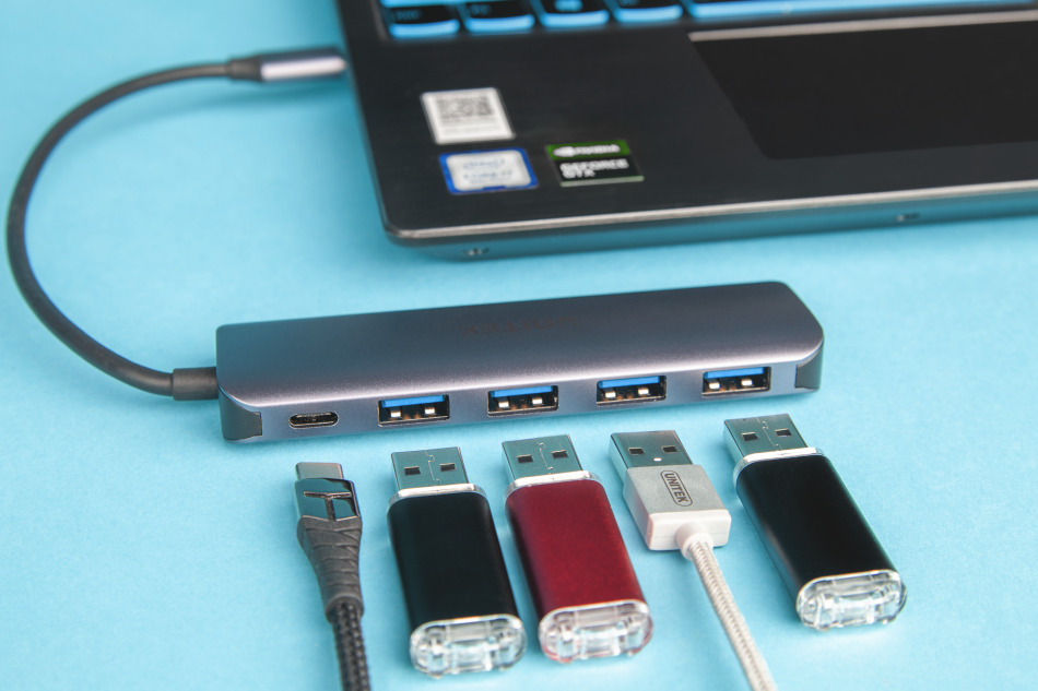 H1107b 2do3 Photo2 B