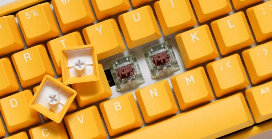 Ducky One 3 Yellow Mini Mx Brown Rgb