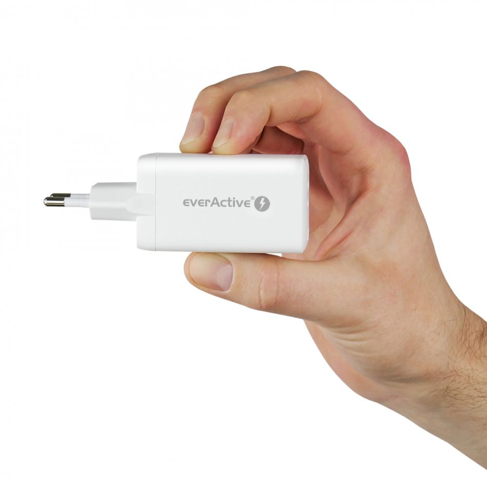 12 Ladowarka Sieciowa Everactive Gan Sc 650q Z Gniazdem Usb Qc4 Oraz 2x Usb C Pd Pps 65w