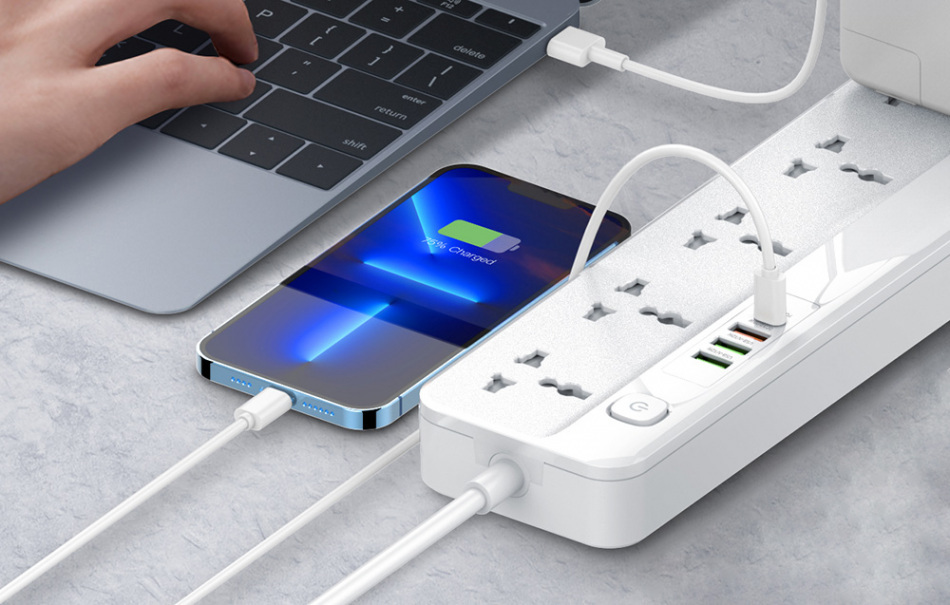 Listwa Zasilajaca Z 5 Gniazdami Ac 3x Usb Usb C Ldnio Sc5415 3