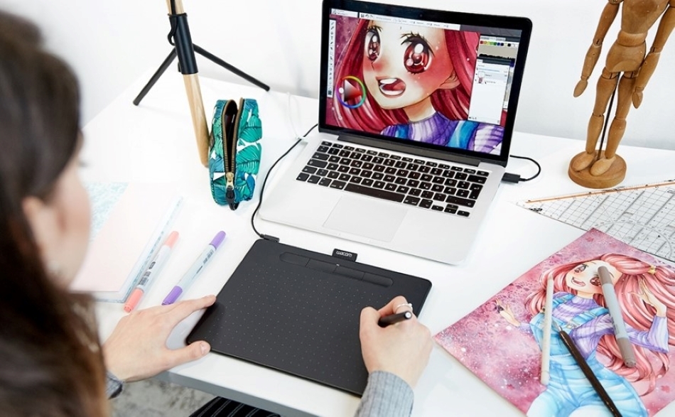 Wacom Intuos M Black 7
