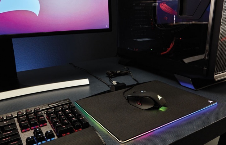 Corsair Gaming MM800 Polaris RGB (CH-9440020-EU), podkładka pod mysz 350mm x 260mm x 5mm.